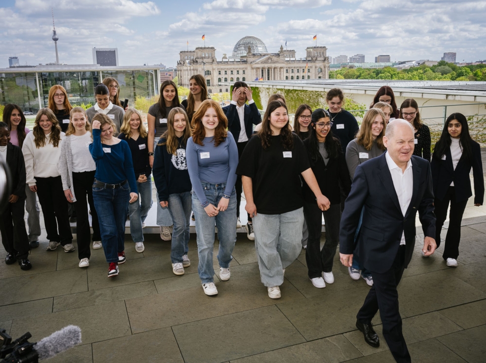 Gruppenbild mit Bundeskanzler