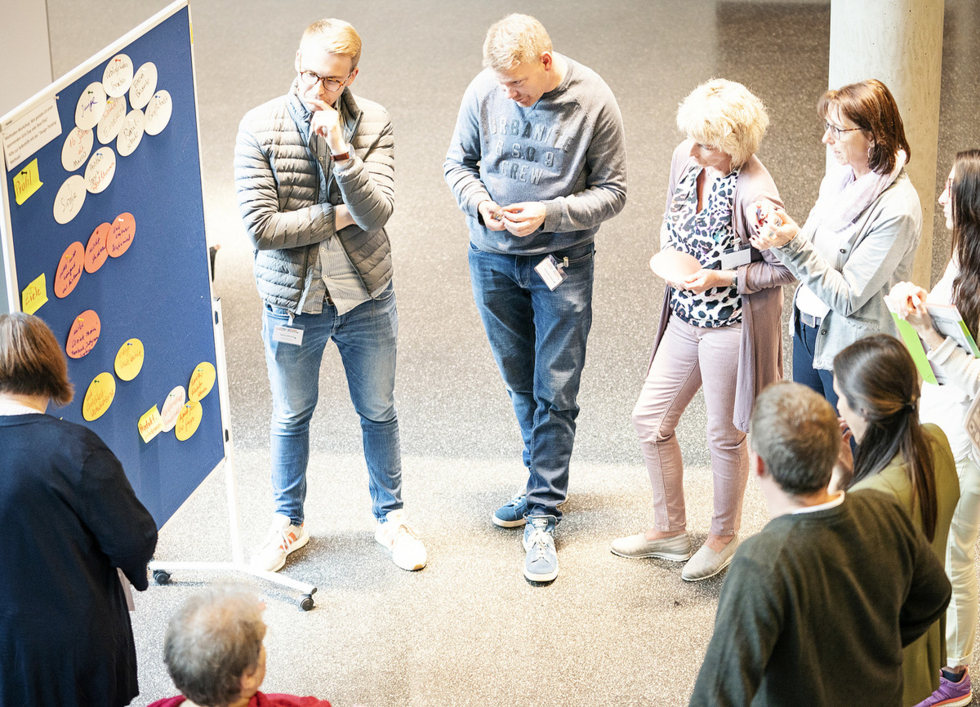 Dann geht es weiter mit Workshops und Themenforen.